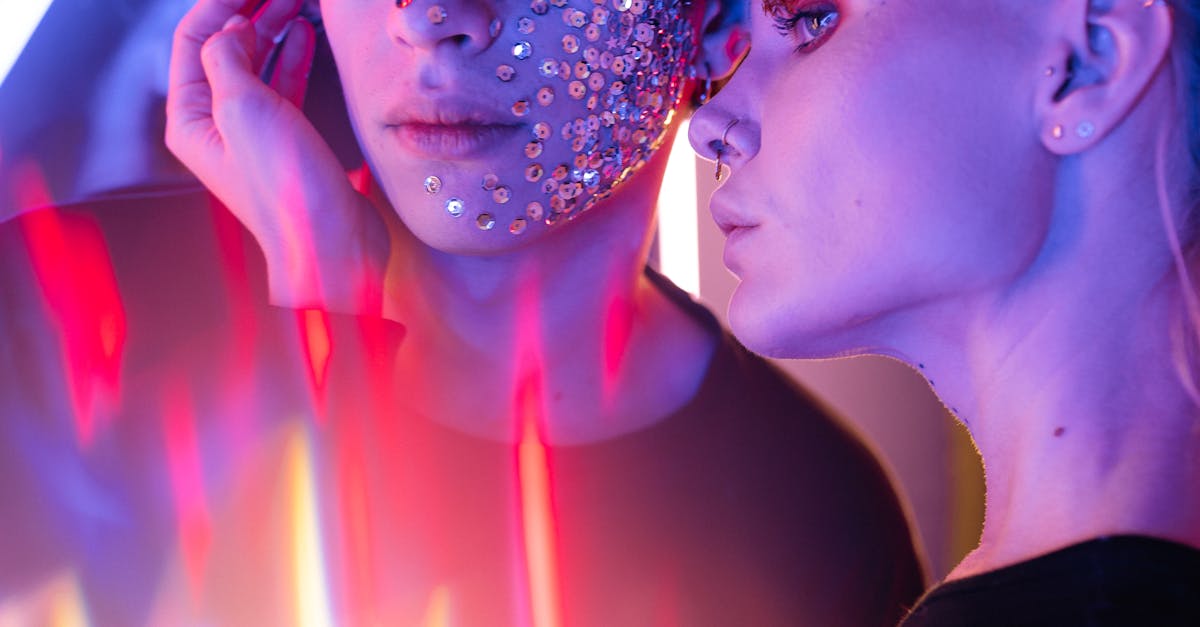 A Guide to Choosing the Right Pigment Mixing Tools for Artists