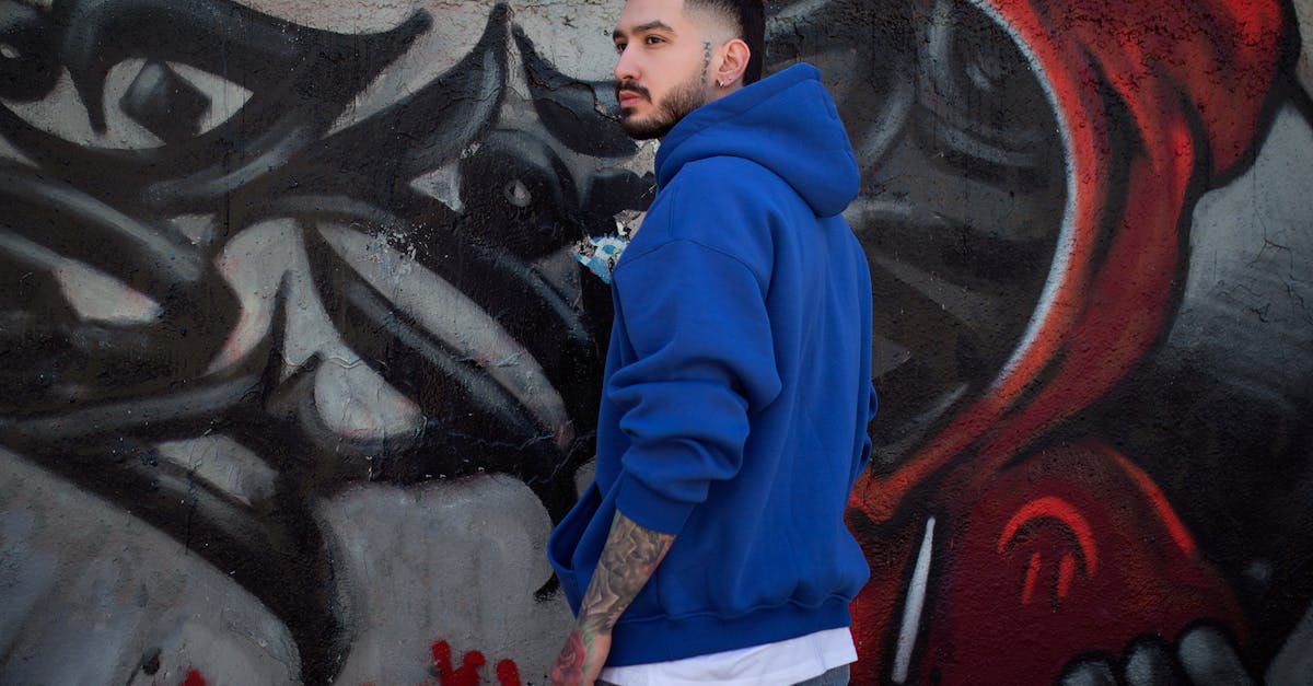 Comparing Organic and Synthetic Moisturizers for Aftercare