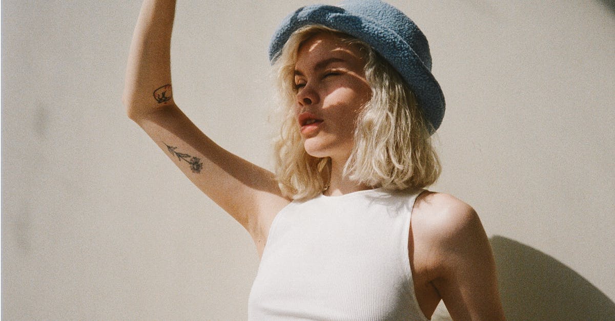 How to Effectively Clean Microbladed Eyebrows